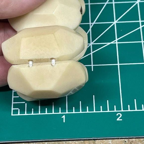 TROPICAL TAGUA NUTS "VEGETABLE IVORY" NATURAL COLOR STRETCH PANEL BRACELET NICE! - Picture 5 of 8